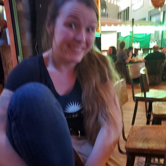 Girls Waitress Rocco's Top Size S Worn - Picture 5 of 6